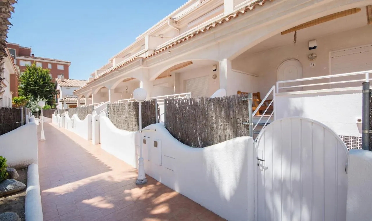 R142 Manila Resort Central Calafell Holiday home